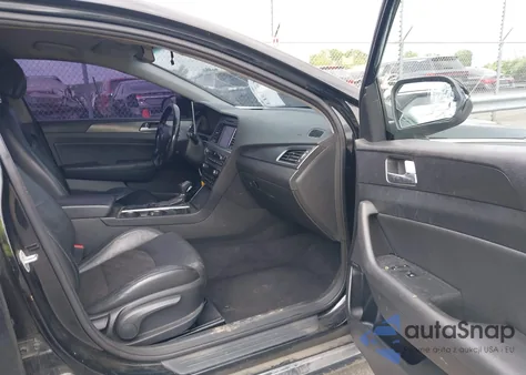 2015 Hyundai Sonata Sport z USA, uszkodzony, nr VIN 5NPE34AF4FH093298